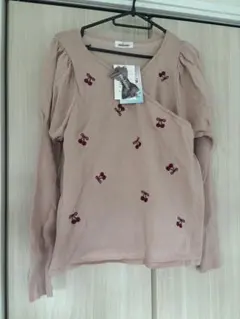 makiさんコラボ しまむら　さくらんぼ　長袖　ピンク　カシュクール LL