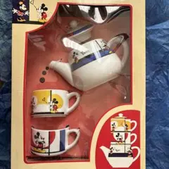 ディズニー　ティーポット