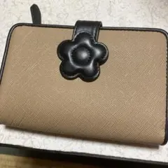MARY QUANT 二つ折り財布 ベージュ/ブラック