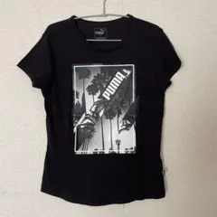 PUMA ブラック Tシャツ グラフィックプリント