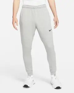 ナイキ NIKE ドライフィット テーパード トレーニングパンツ S 新品未使用