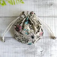 北欧 ボタニカル 草花 薄グリーン/綿麻＊まんまる巾着 ミニ巾着 ミニポーチ
