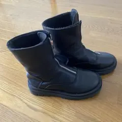 黒 レザー ジッパー付き ショートブーツ