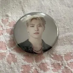 SEVENTEEN cafe 2023 缶バッジ　ディノ