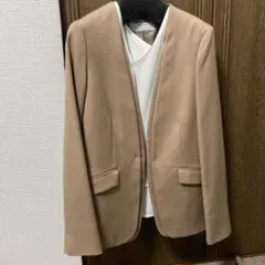 WORK TRIP OUTFITS ベージュスーツセット ノーカラー入学式卒業式