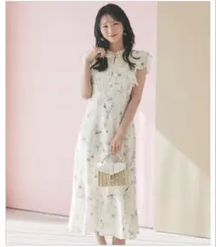 最終値下げシアーストライプニュアンスフラワーラッフルフリルワンピース tocco