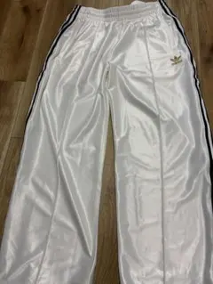 Item thumbnail for item dda5230e-4a93-44c8-bd19-fa0a5ab8a374