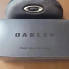 OAKLEY サングラス用 ハードケース ブラックのサムネイル