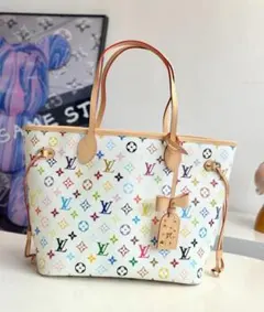 Louis Vuitton マルチカラー トートバッグ