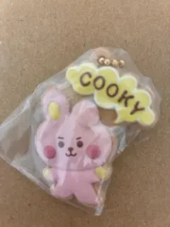 新品　BTS BT21 ジョングク　COOKY クッキーチャーム　キーホルダー