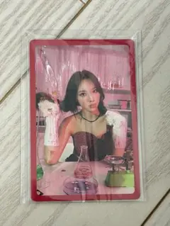 TWICE ナヨン トレカ Formula of Love: O+T=<3
