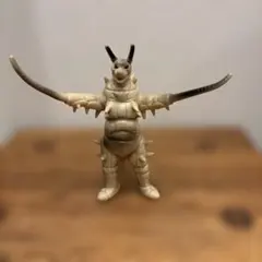 ウルトラマンシリーズ 怪獣 グドン フィギュア ソフビ 1989年製