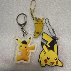 ポケモン ピカチュウ キーホルダー セットのサムネイル