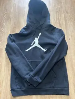 JORDAN 黒 フード付きパーカー