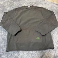 NIKE フリーストップス