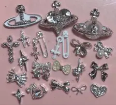 No.735 ネイルパーツ　デコパーツ　まとめ売り　アソート