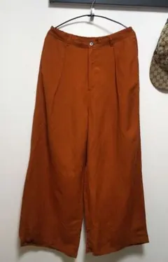 【GU】 XLレーヨンテラコッタ 　ワイドパンツ　後ろ ゴムウエスト