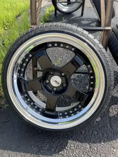 SSR プロフェッサーSP1 19インチ ホイールセット タイヤ付き SSR プロフェッサーSP1 19インチ ホイールセット タイヤ付き
