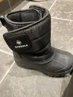 Item thumbnail for item 2aa97677-523f-463d-922f-146341770360