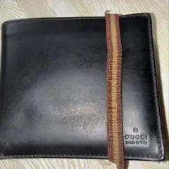 【希少】GUCCI グッチ 二つ折り財布 レザー ゴムバンド ブラックのサムネイル