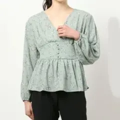 アースミュージック&エコロジー　エンパイアブラウス