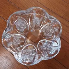 クリスタル製 フラワーパターン灰皿