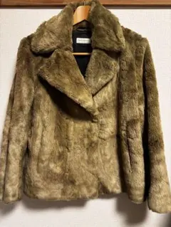 2025年最新】DRIES VAN NOTEN レディース 毛皮・ファーコートの人気