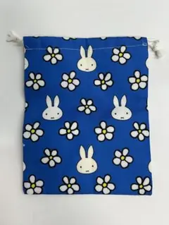 miffy ミッフィー　巾着ポーチ
