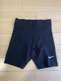 Nike ブラック ショートパンツ Sサイズ
