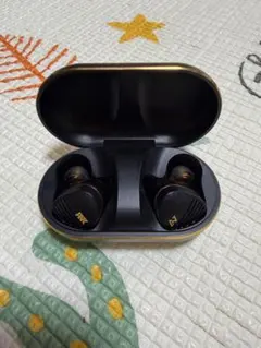 Item thumbnail for item 600b3564-7a68-49b0-9d6a-0a39ee3082ab