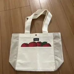 新品未使用 KALDI♦️ リンゴ トートバッグのサムネイル