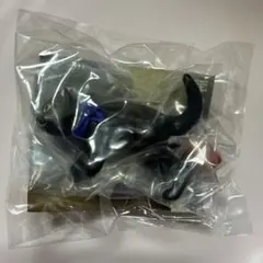 新品 勝手に牛乳を注ぐ猫 フィギュア ガチャ　黒猫