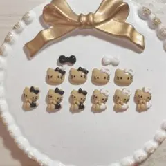 キティちゃん 日焼け 白 黒 ネイルパーツ 12個セット