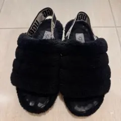 UGG FLUFF YEAH SLIDE SANDALSのサムネイル