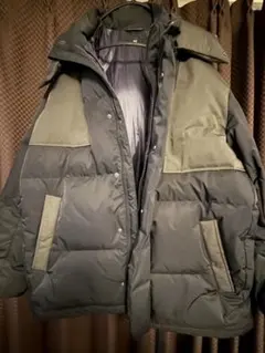 WOOLRICH ダウンジャケット、Sサイズ、色カーキ&ダウン部ブラック 