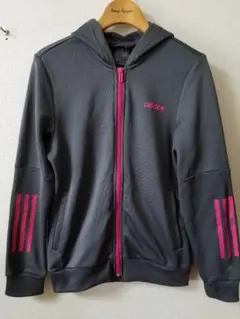 美。アディダスレディースジャージZIPパーカー