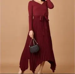 ロイヤルパーティー　カシュクールロングプリーツワンピース　F レッド