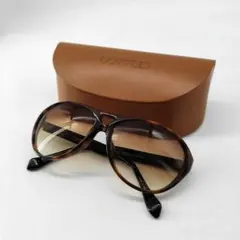 ⭐︎専用⭐︎OLIVER PEOPLES Amandine DM2 日本製 べっ甲 - メルカリ