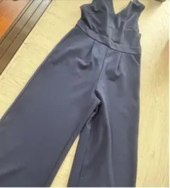 GU オールインワン　フレアパンツ　ネイビー