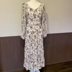 Estella.K Sandra Floral-print long dress - メルカリ