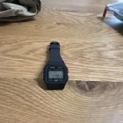 CASIO F-91W ブラック デジタル腕時計