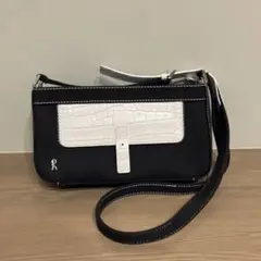 ロベルタディカメリーノ　ショルダーバッグ
