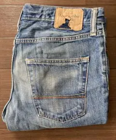 Abercrombie & Fitch ストレートレッグデニム