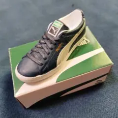 PUMA スニーカー型消しゴム 黒色 箱付きのサムネイル
