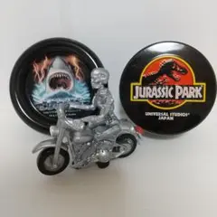 ・ジョーズのコースター ・ジュラシック・パークの缶 ・ターミネーターのバイク