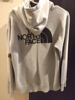 THE NORTH FACE グレー パーカー