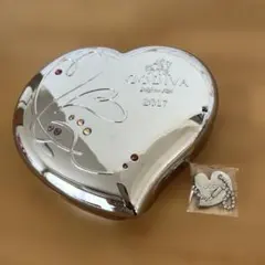 2017 ゴディバ GODIVA ハート缶　チャーム　バレンタインのサムネイル
