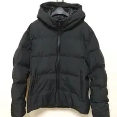 美品！ユニクロ シームレスダウンパーカー3D ブラックXL