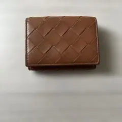 ボッテガべネタ　ミニ財布のサムネイル