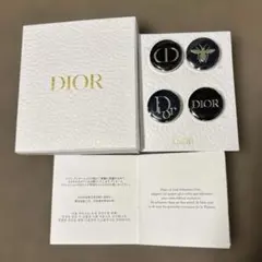 DIOR ノベルティ ピンバッチ ４個入り